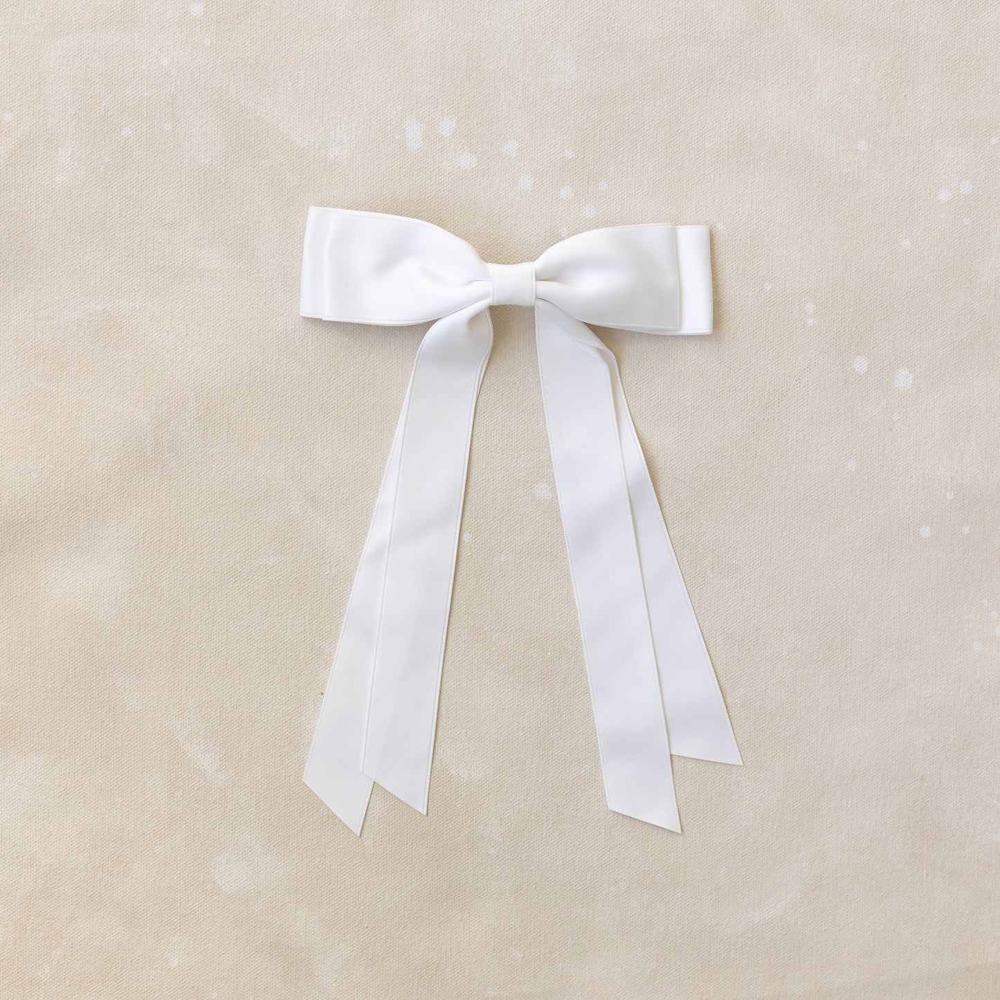 Bow Barrette// Pearl