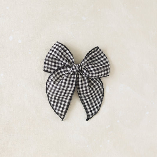 handmade girls bow in gingham 